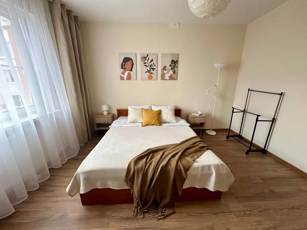 2-комнатная квартира в центре у Ледового дворца