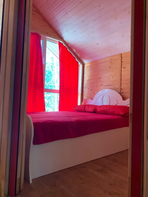 4-комнатный Дом