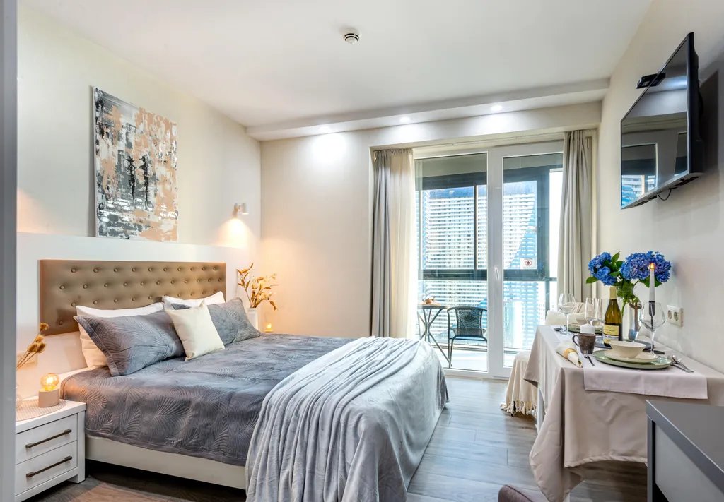 Sea Dreams - Enchanting Views of the Singing Fountains and Sunset