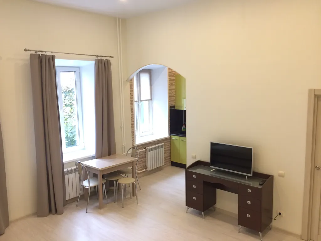 Квартира Квартира Апарт Комсомольская - У Кремля (закрытая бесплатная парковка во дворе) — Ярославль