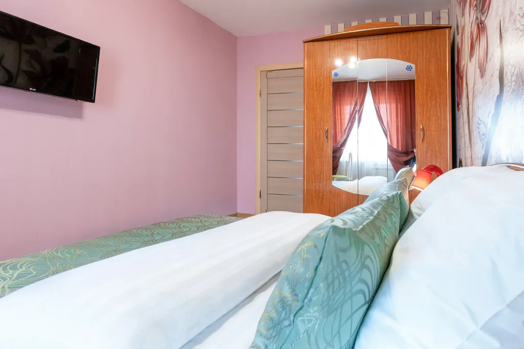 Квартира 2-комнатная Квартира — Красноярск