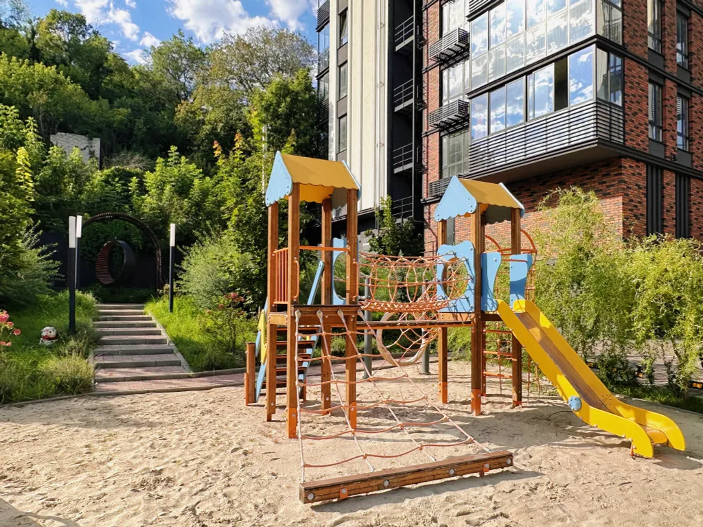 Квартира на набережной