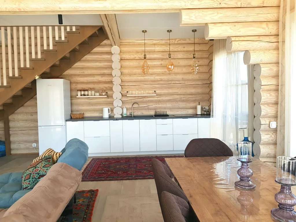 Коттедж у берега моря