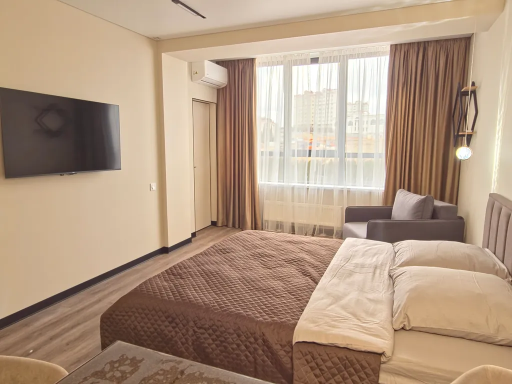 100 метров от моря и пляжа