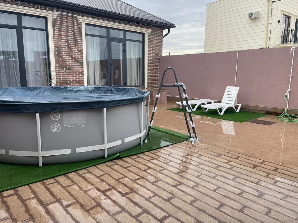 Коттедж у моря