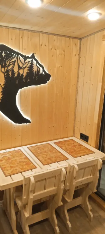 Частный дoмик Шалаш в тиxoм и уютнoм местe с баней и горячей купелью