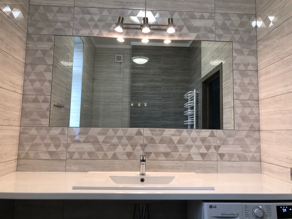 Благоустроенная двухкомнатная квартира у моря, два санузла