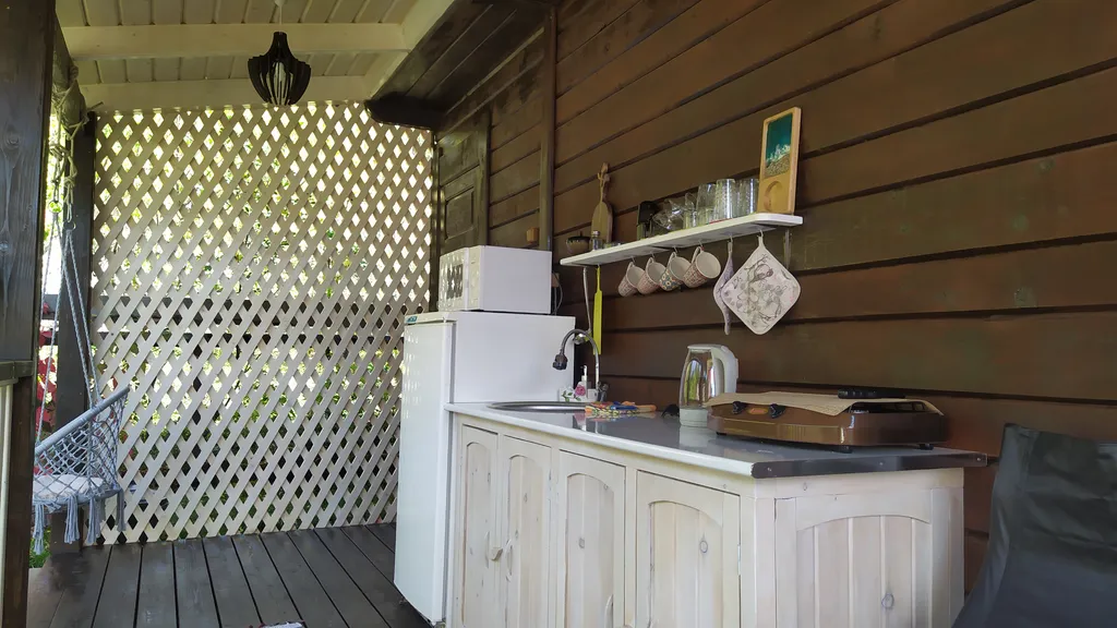 Домик в саду