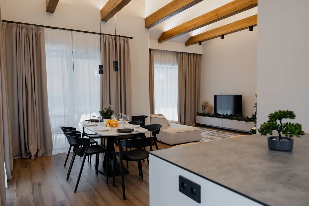 4-комнатный Дом