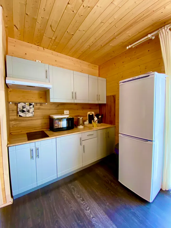 Уютный дом для семейного отдыха с баней и детской площадкой