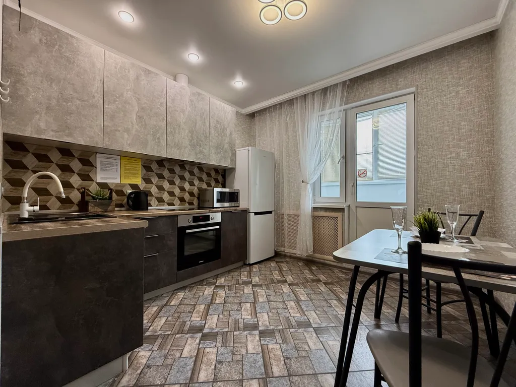 Квартира на Карагандинской, 37Б