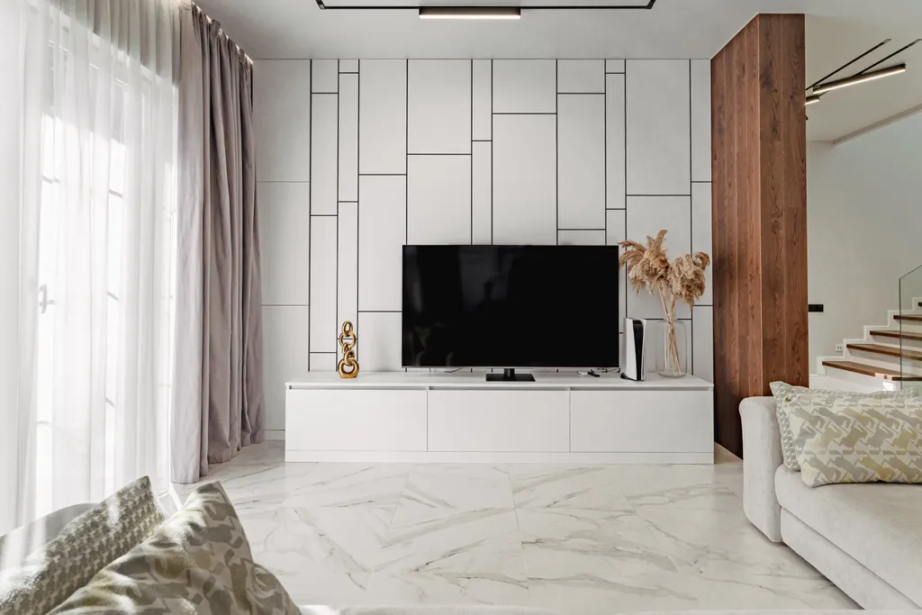 Дом с видом на море, горы, и теплым бассейном