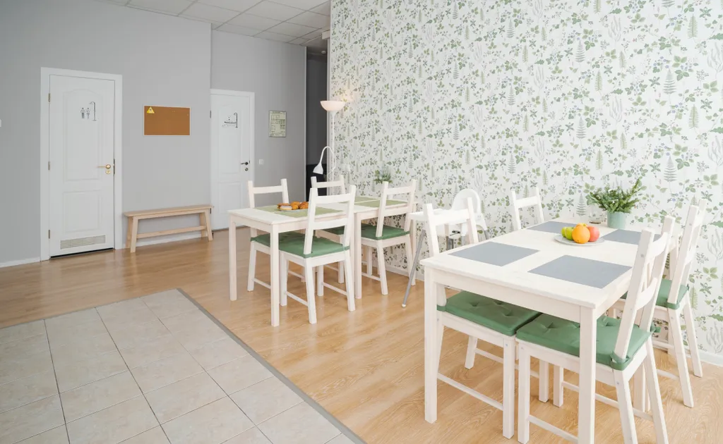 8-комнатная Квартира