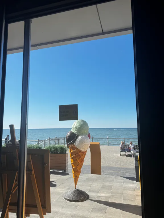 Современная квартира на первой линии Небо 17