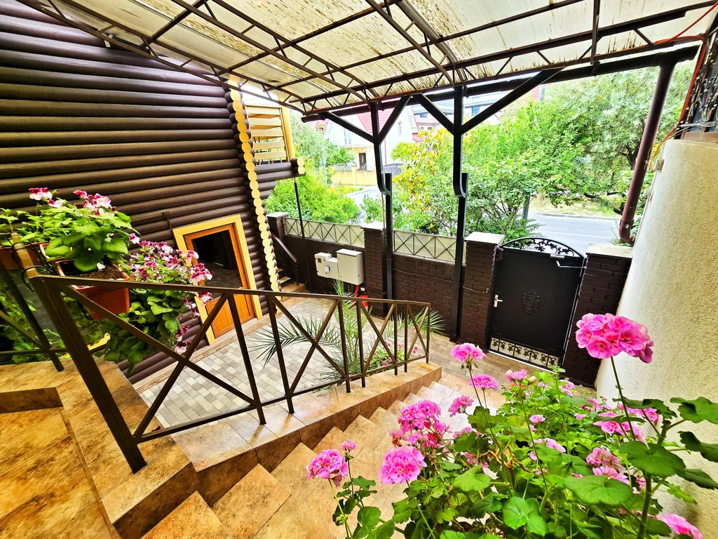 Уютная студия у моря в Сириусе