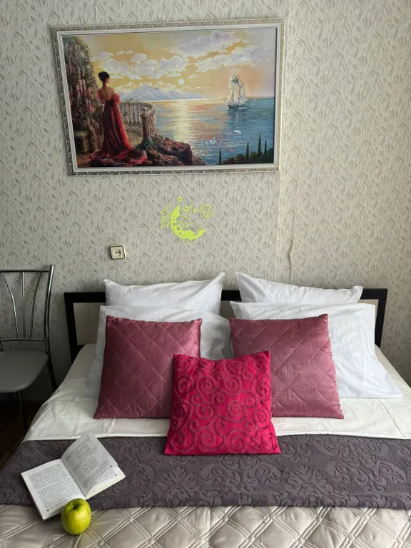 Семейная, тихая, тёплая квартира рядом с ЖД вокзалом