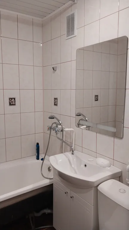 Awesome two-room в Зелёной зоне