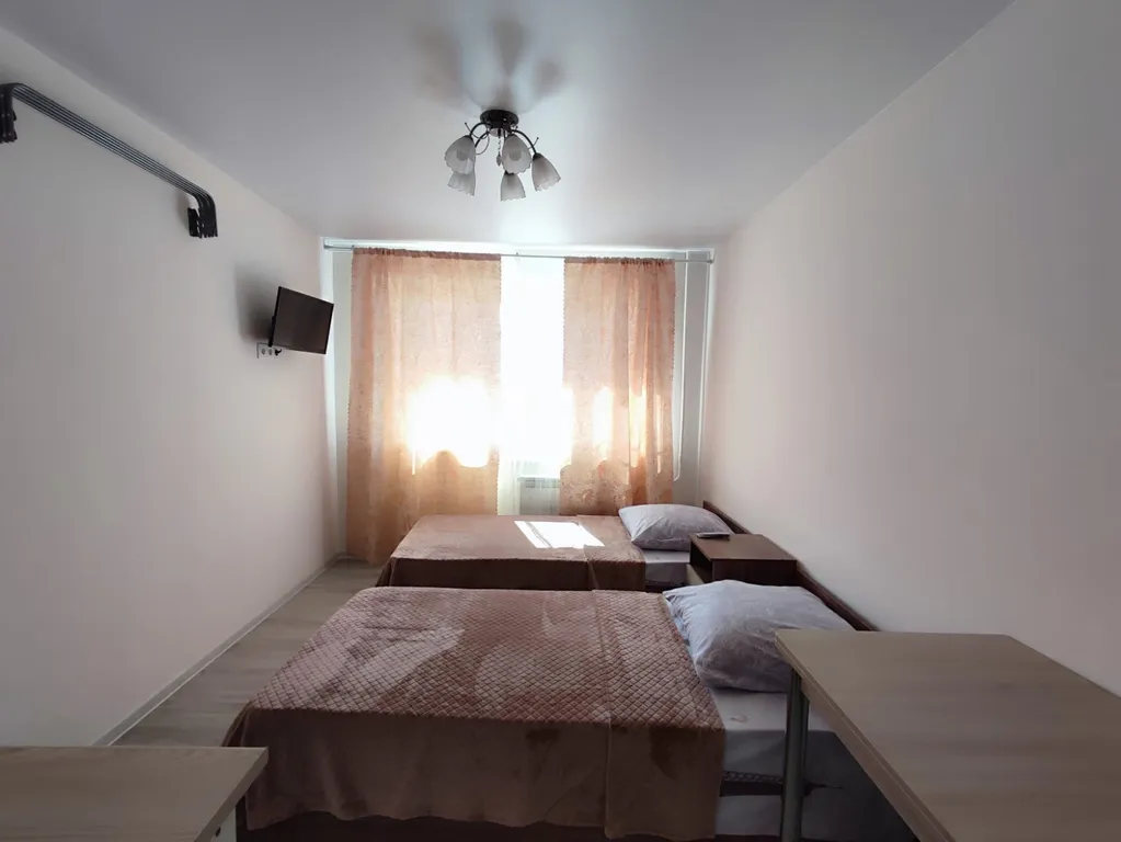 Студия рядом с МНТК Федорова, есть водонагреватель