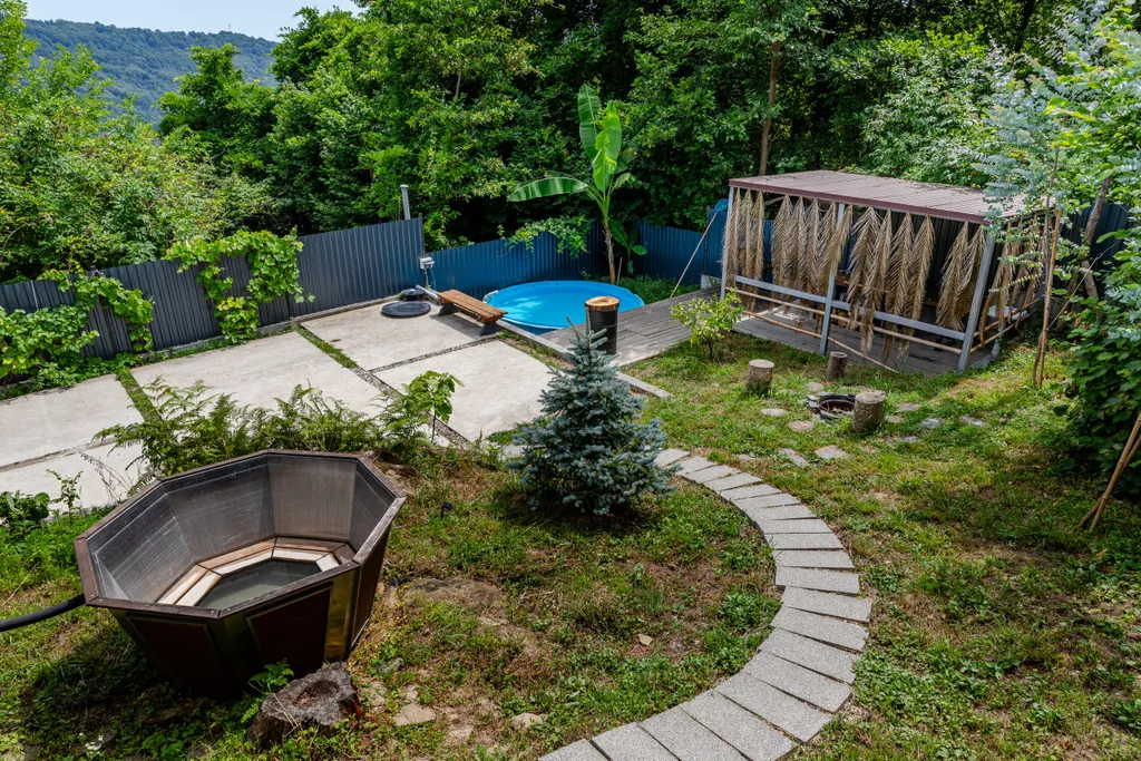 A-frame Gorny Eucalypt