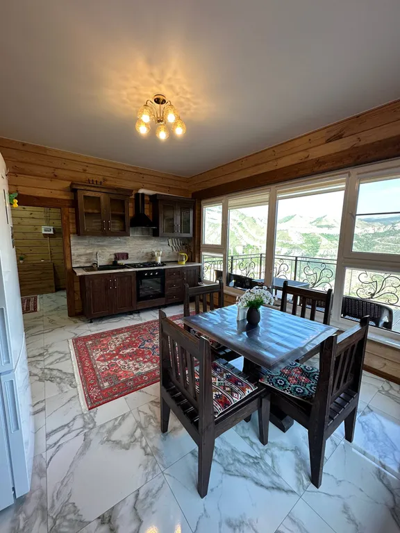 Роскошный эко дом Аквамарин с террасой у водопада и леса