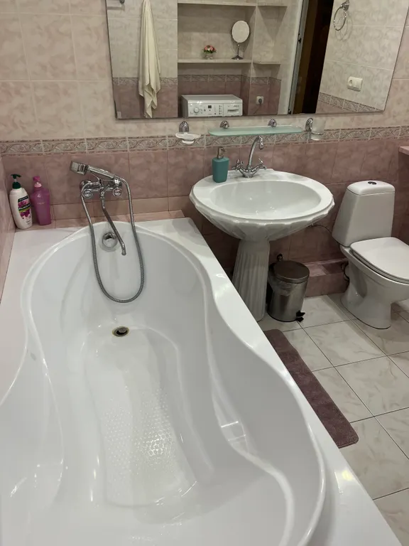 Двухэтажная квартира в самом центре города