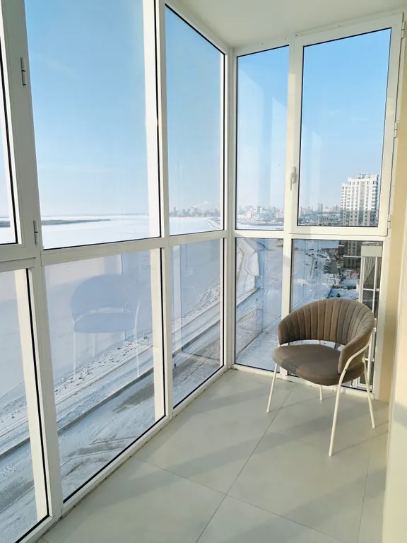 Стильные апартаменты Rich с шикарным видом на город и реку Амур.