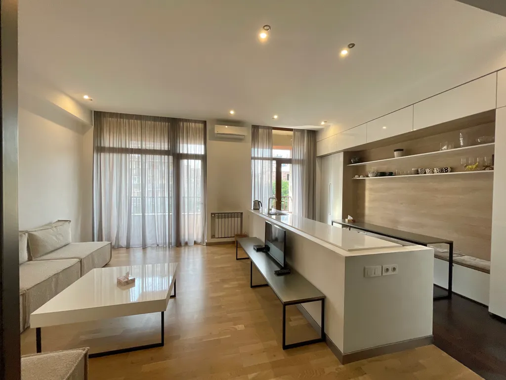 Метро Апартамент