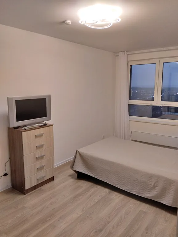 Уютная квартира рядом с МРНЦ Цыба