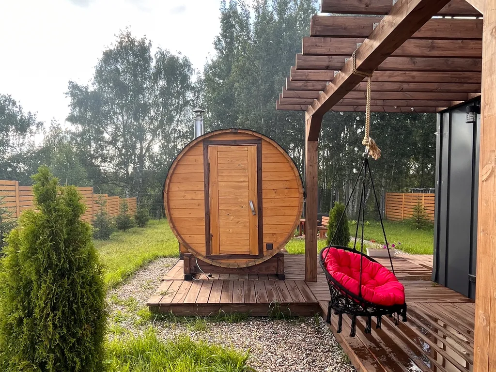 Дом с купелью и баней