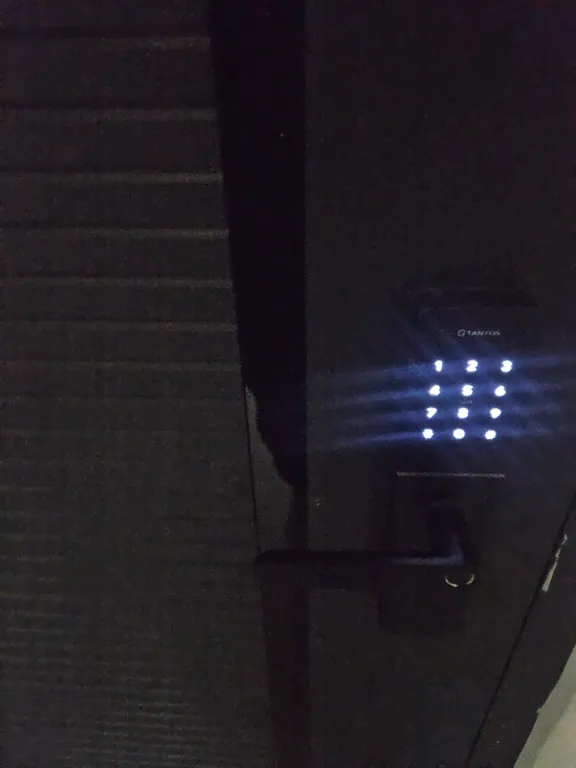 Уютная квартира с дизайнерским ремонтом