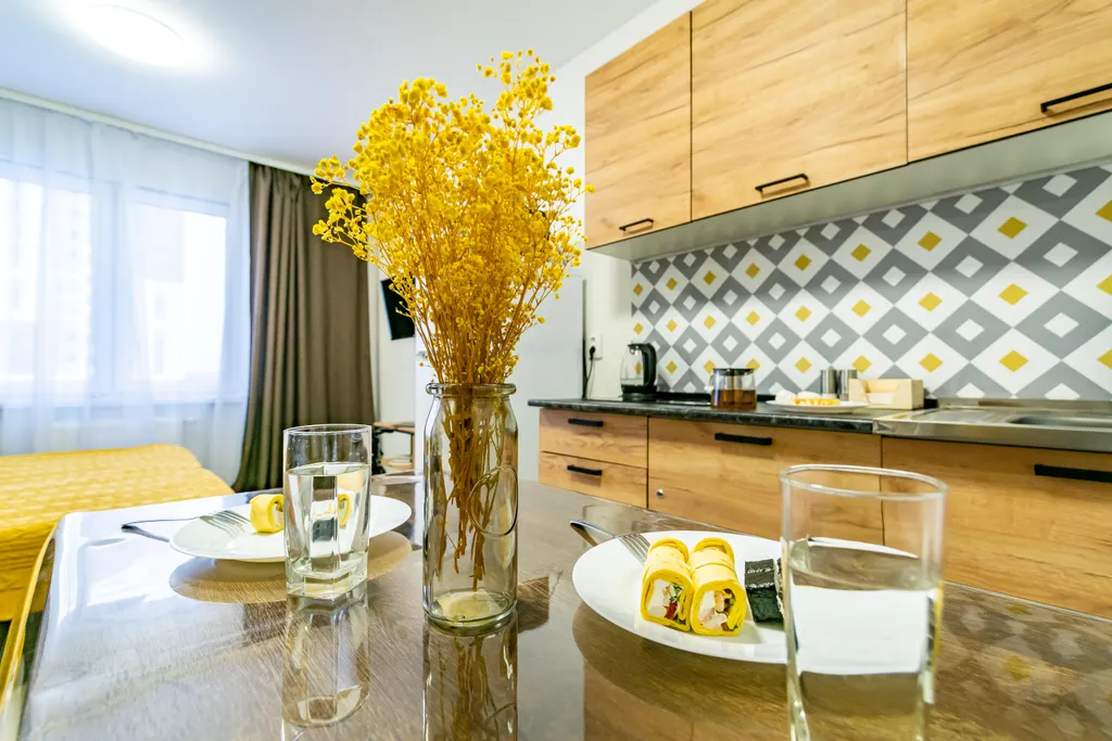 Студия в современном районе в современном районе