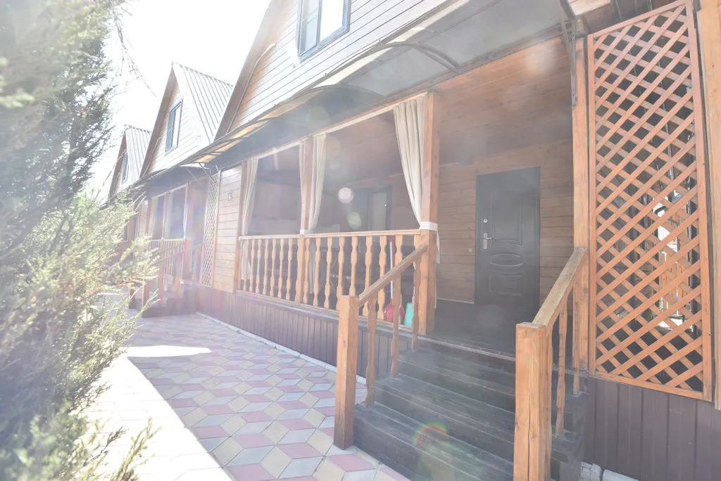 Коттедж 3-комнатный Дом — аренда посуточно в Голубицкая