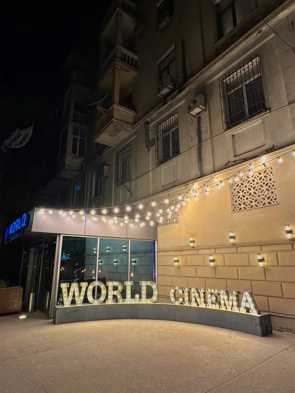 Апартамент в центре рядом с посольством США