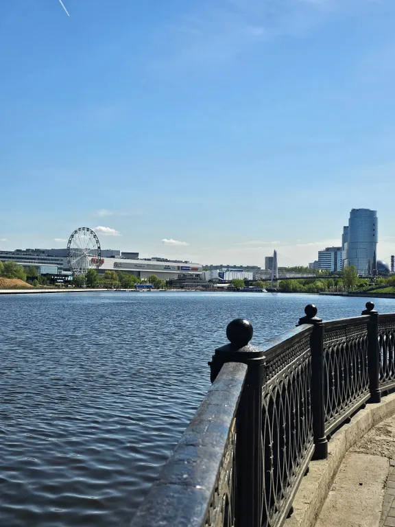 Уютная квартира на набережной