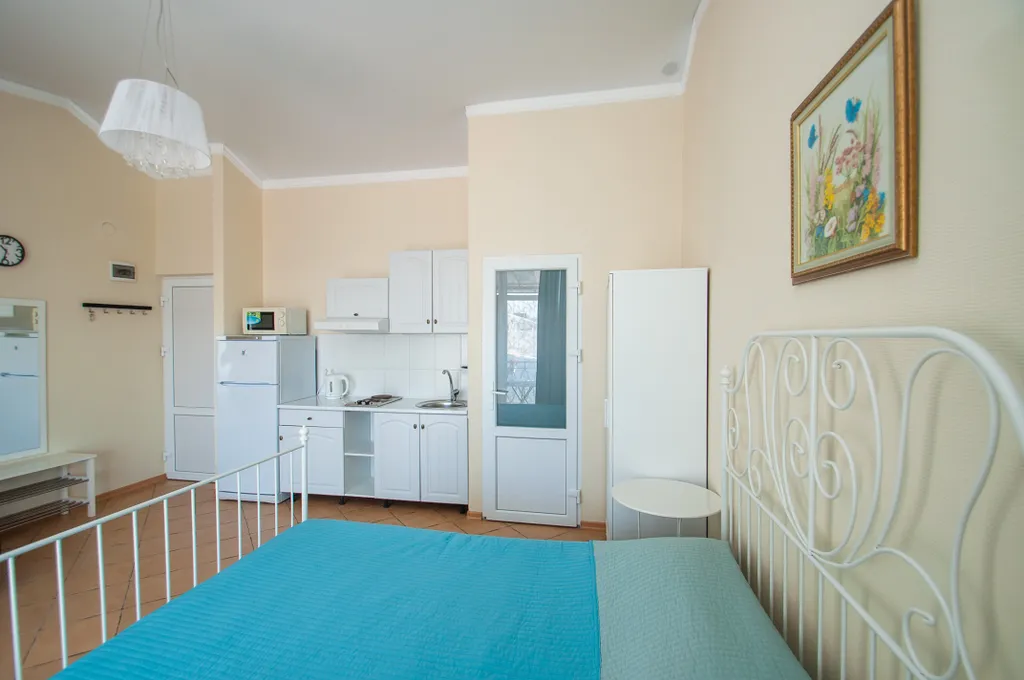 Студия с балконом астра 6