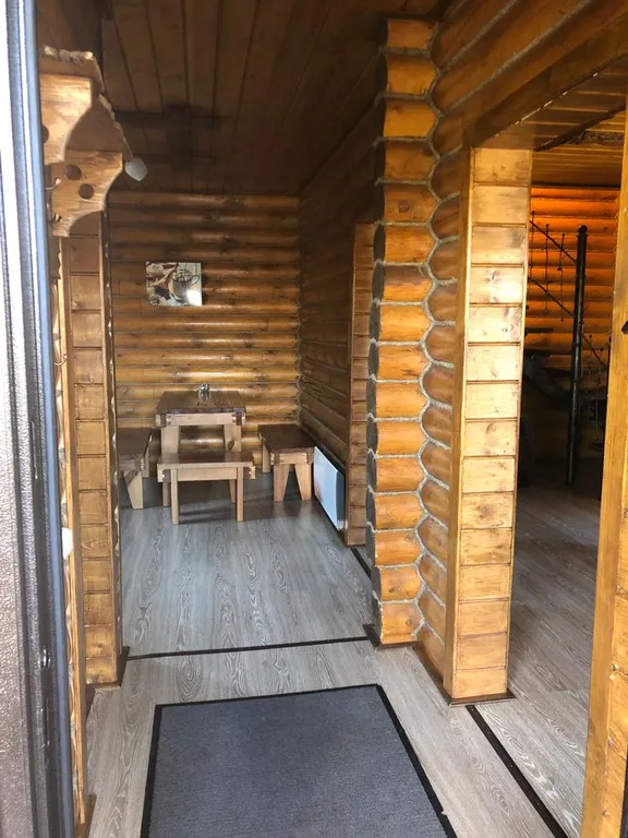 Дом на озере