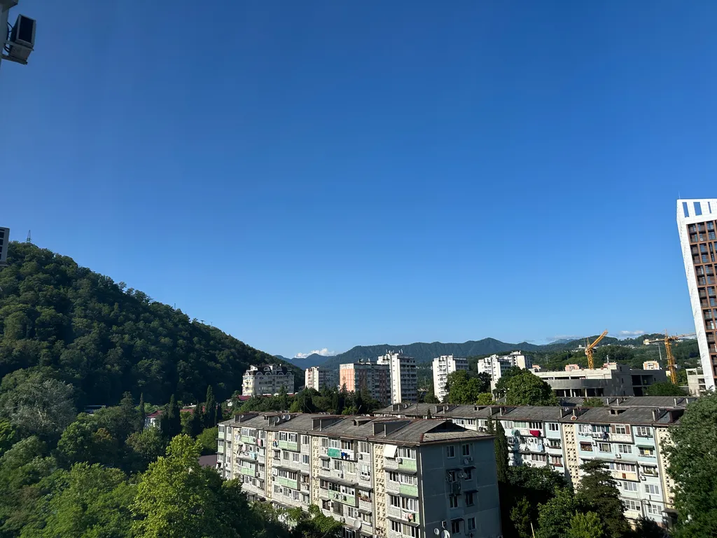 Просторная современная квартира