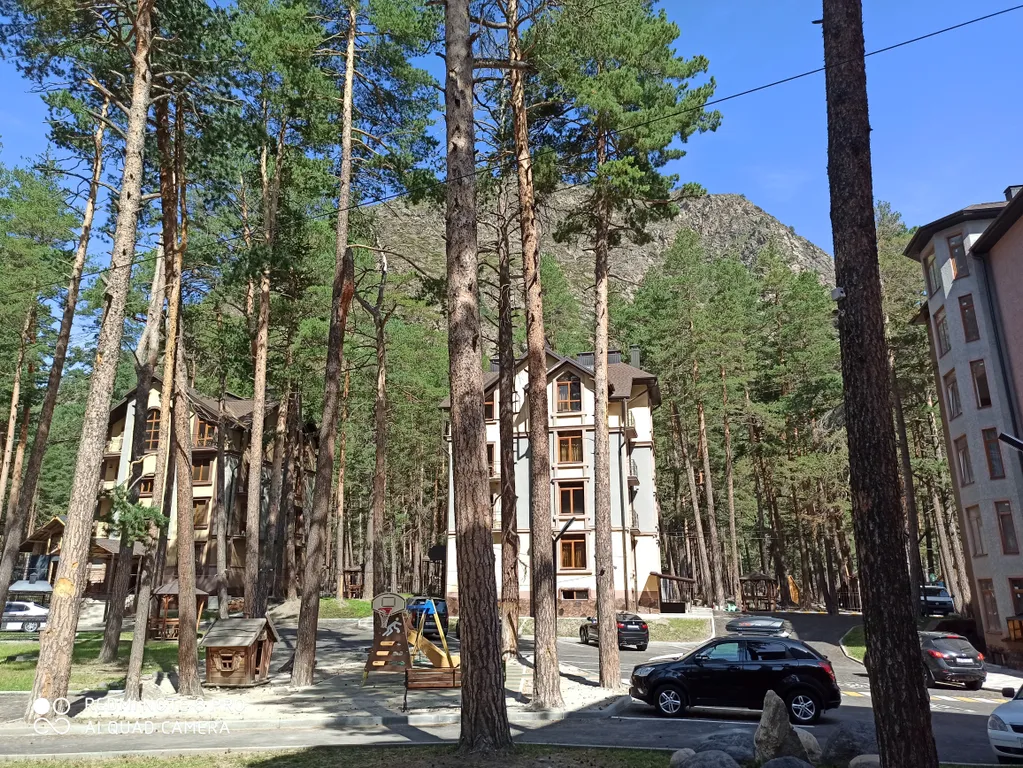 Уютная видовая квартира с дизайнерским ремонтом