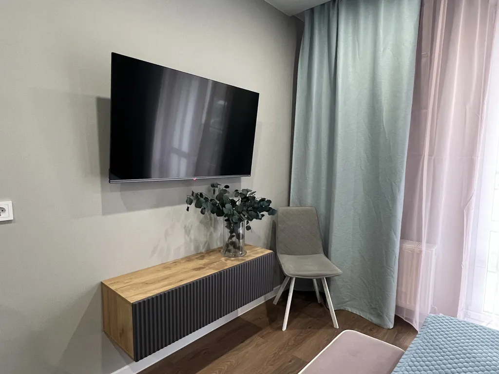 Квартира Квартира Трёхместная студия с балконом — Сочи