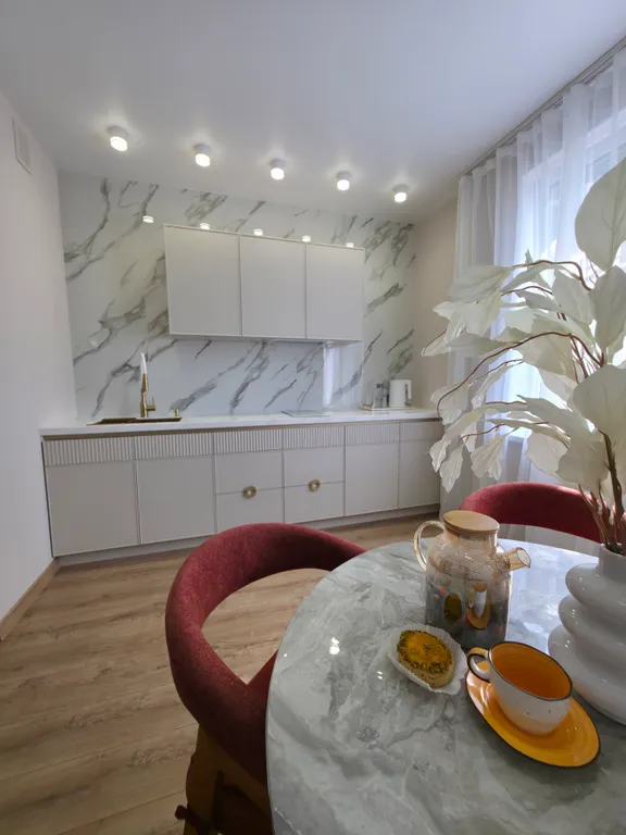 Новая светлая квартира с дизайнерским ремонтом