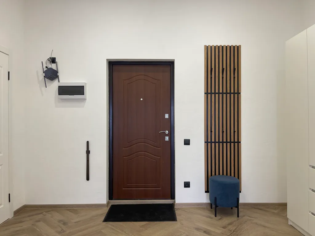 Квартира Евро-двухкомнатная квартира в паре минут от берега морской бухты — Севастополь