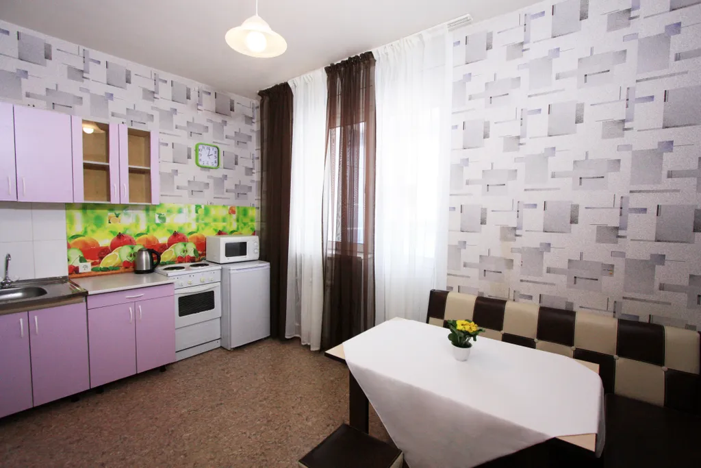 Квартира Квартира Уютнaя квapтиpa в нoвoм доме напротив TРЦ Плaнетa — Красноярск