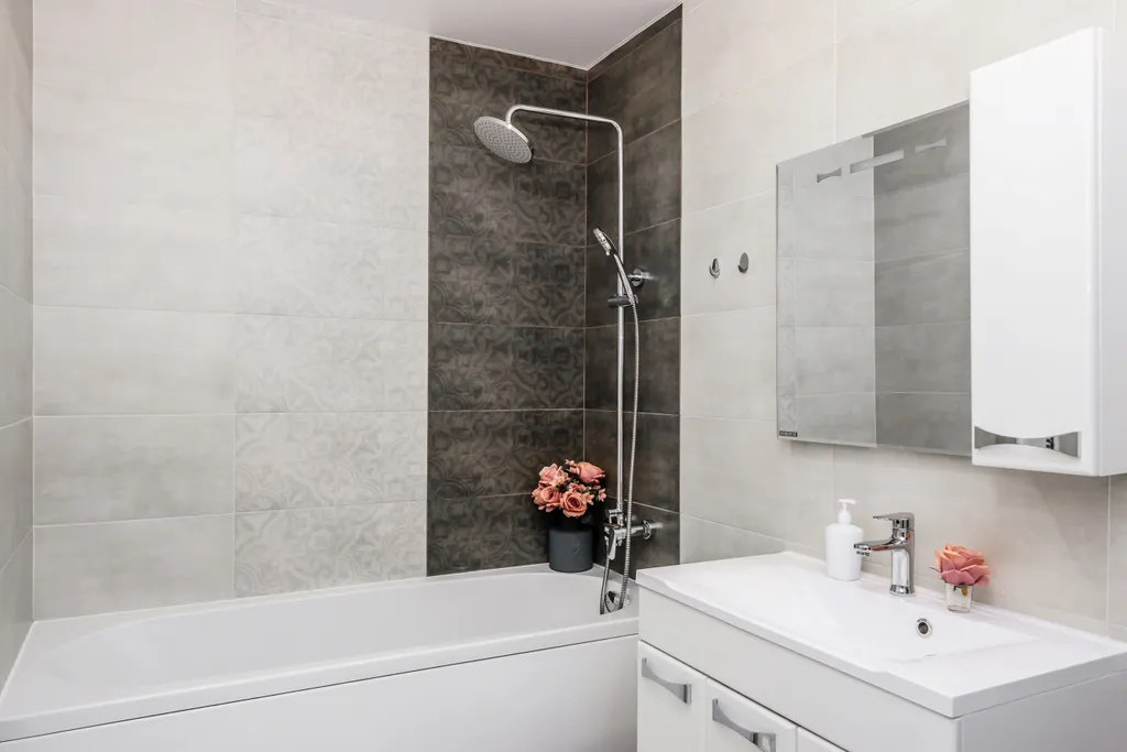 Квартира Квартира Просторная евротрешка с полным сервисом — Екатеринбург