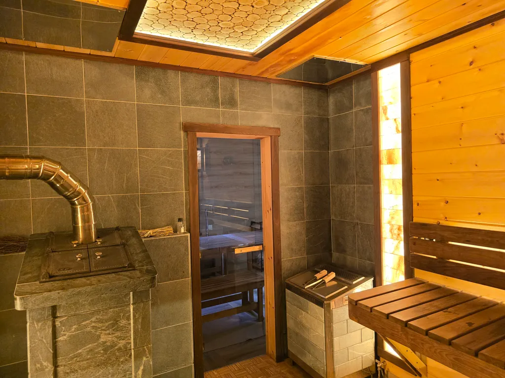 Просторный двухкомнатный номер