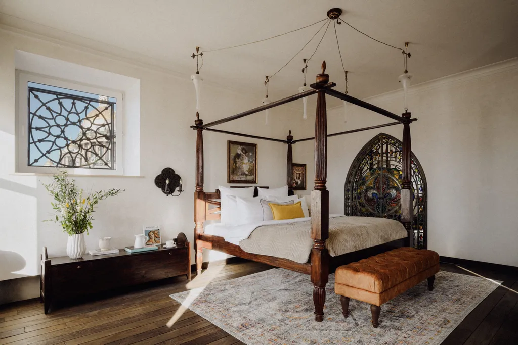 Уникальные апартаменты недалеко от Исаакиевского собора