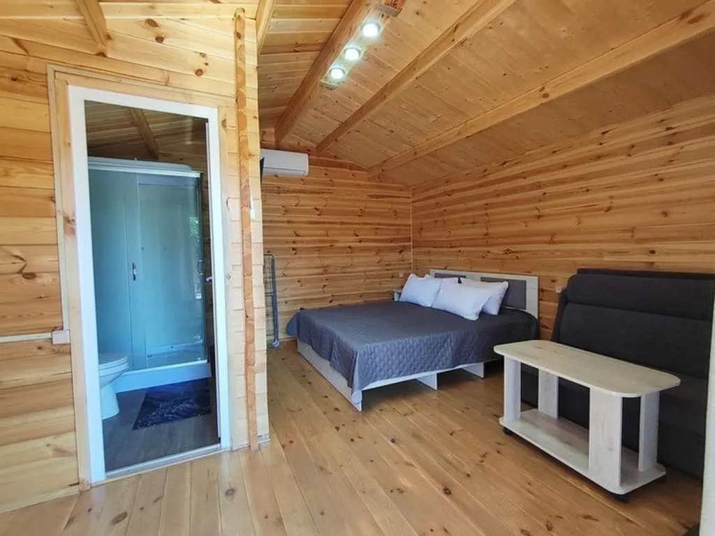 Коттедж 1-комнатный Дом — Гагра