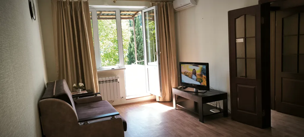 Уютная квартира в центре, близко к морю и рынку, без подъёма