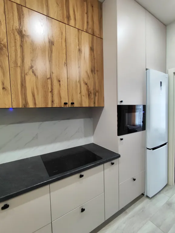 Двухкомнатная двухэтажная квартира в центре города