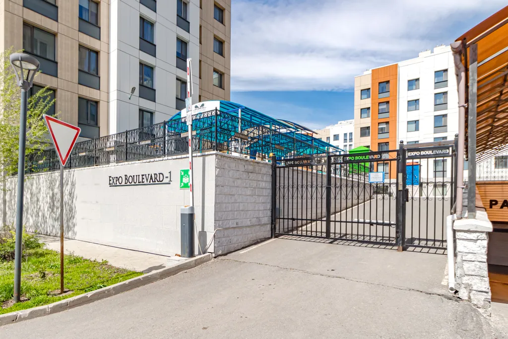 Экспо бульвар-1