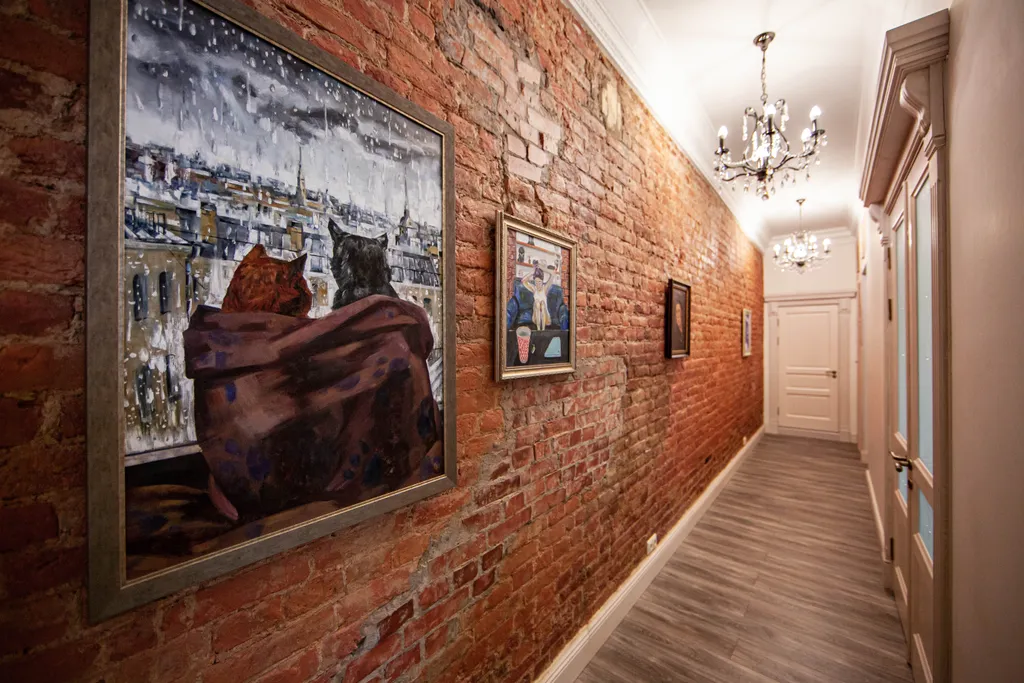 Огромные апартаменты с видом на крышу